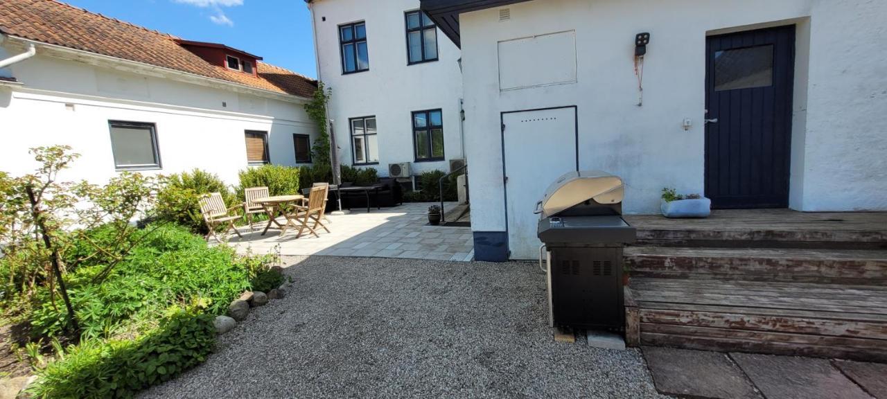 Svea Hotell, Vollsjoe Exterior photo